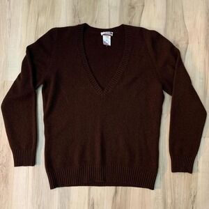 Gran Sasso v-neck cashmere sweater with ribbed cuffs, hem size 50